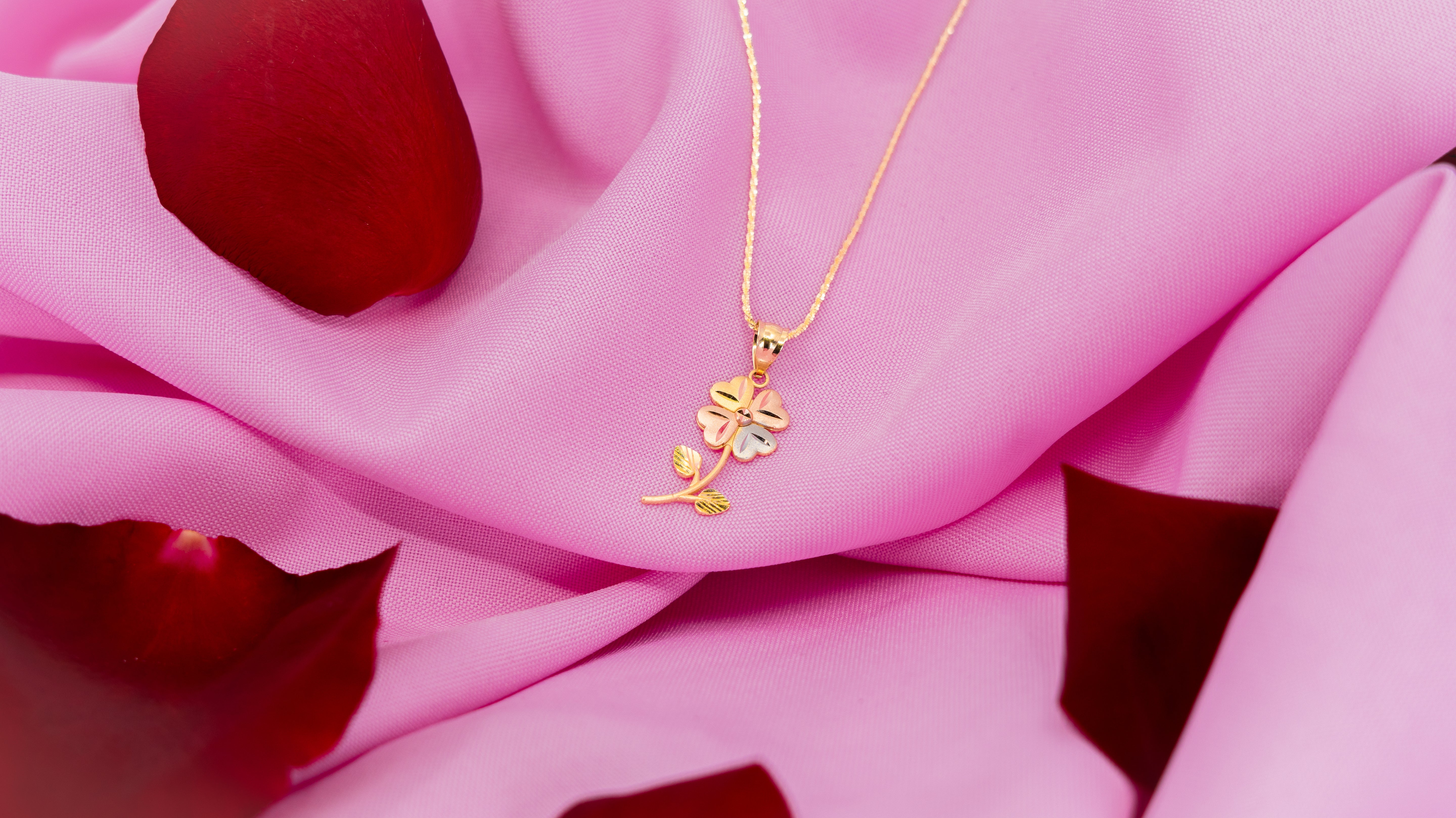 Cadena Sparkle Dije Trebol